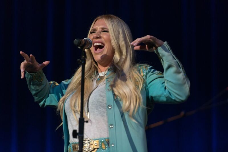 Best of Dylan Fest Night 1: Kesha, Boz Scaggs, Ruby Amanfu, Emmylou, Wynonna and More